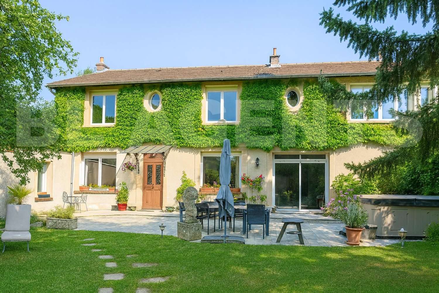  en venta casa Les Essarts-le-Roi Yvelines 1
