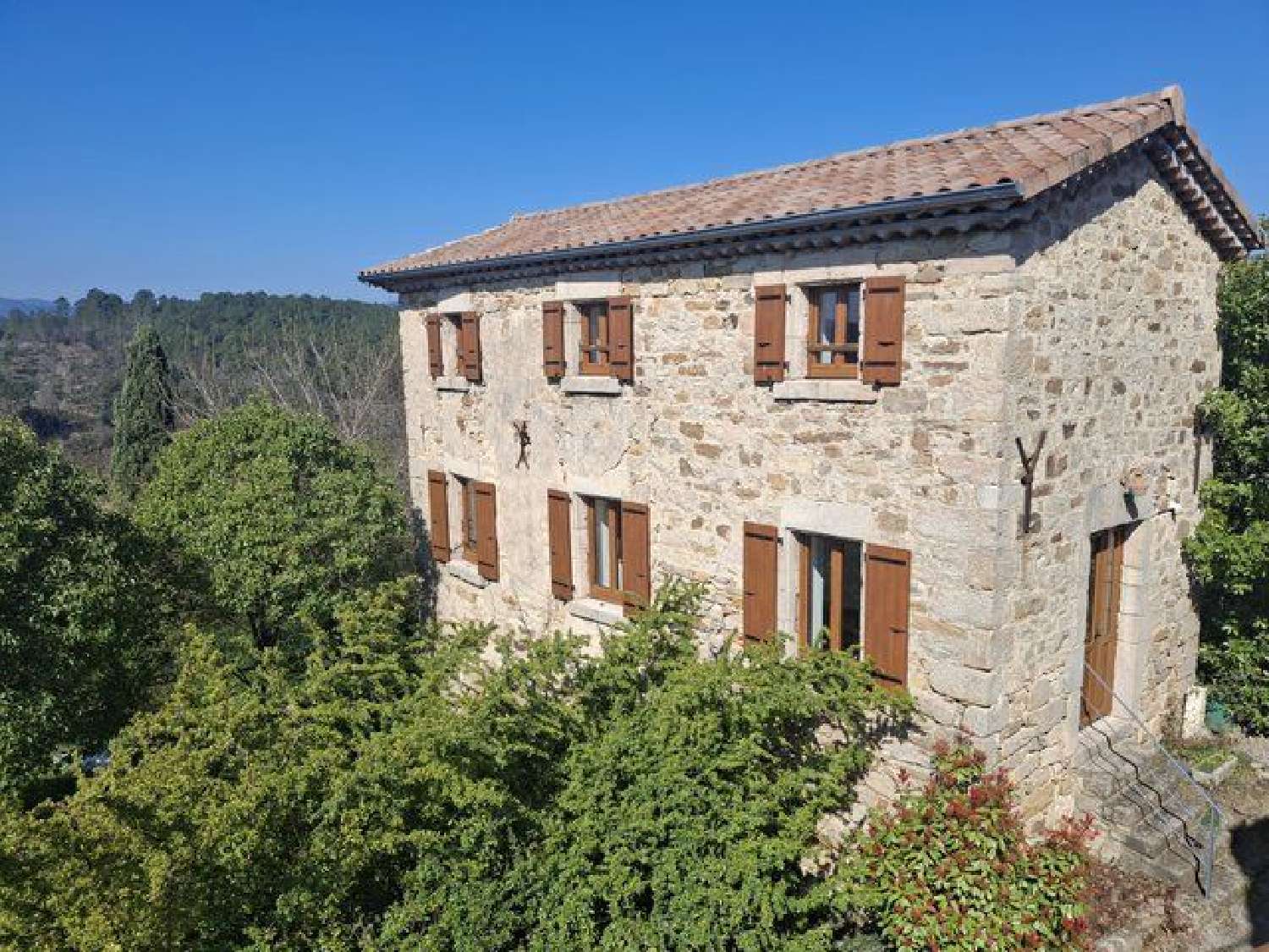  en venta casa Les Vans Ardèche 1