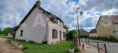 Lignières-la-Carelle Sarthe huis foto 7293337