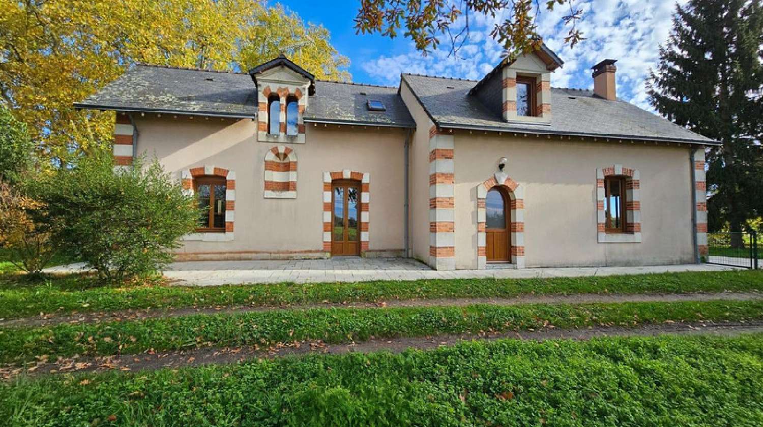  te koop huis Luché-Pringé Sarthe 3