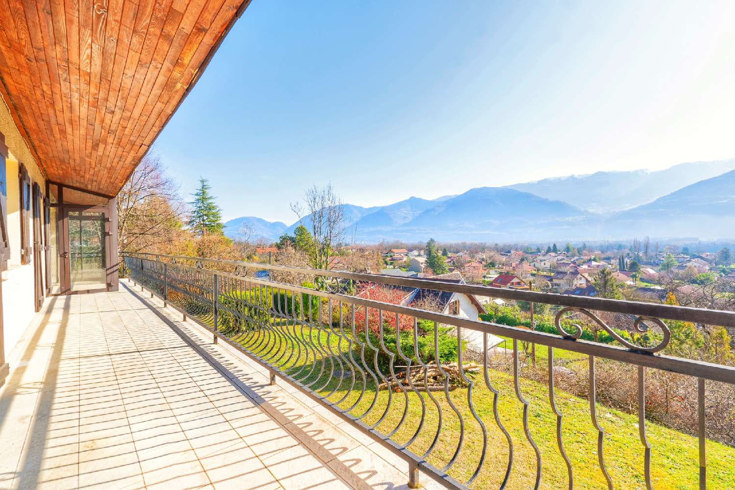  te koop huis Lumbin Isère 2