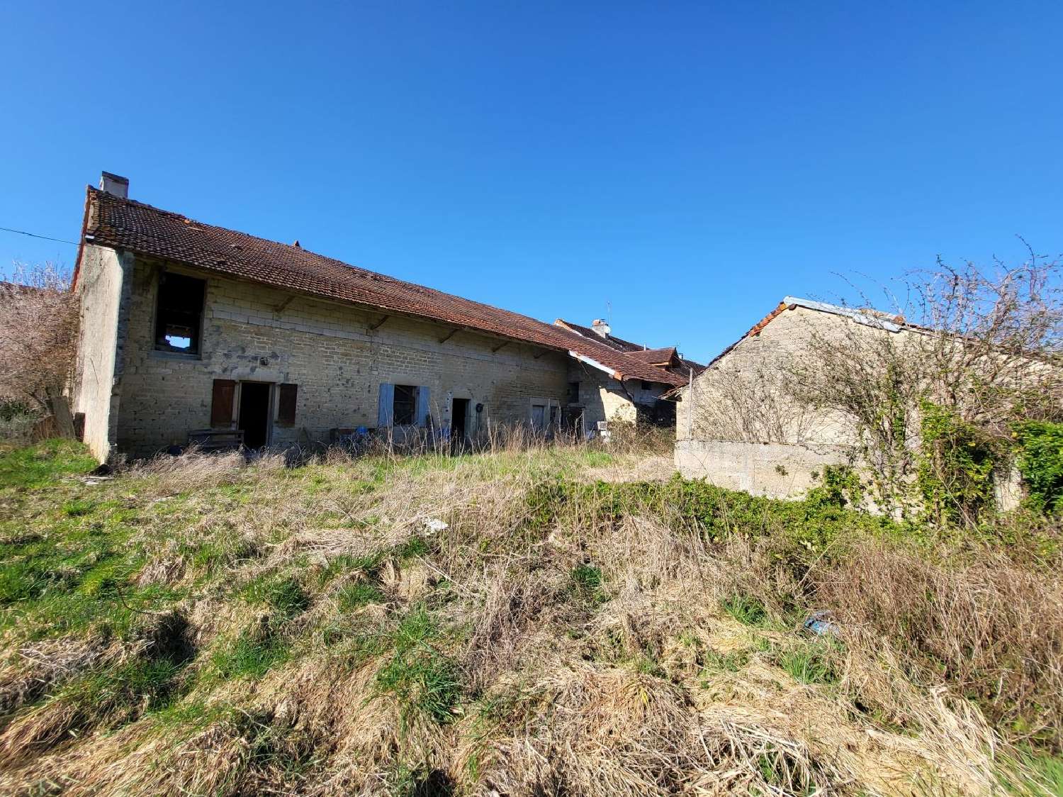 à vendre maison Mallerey Jura 2