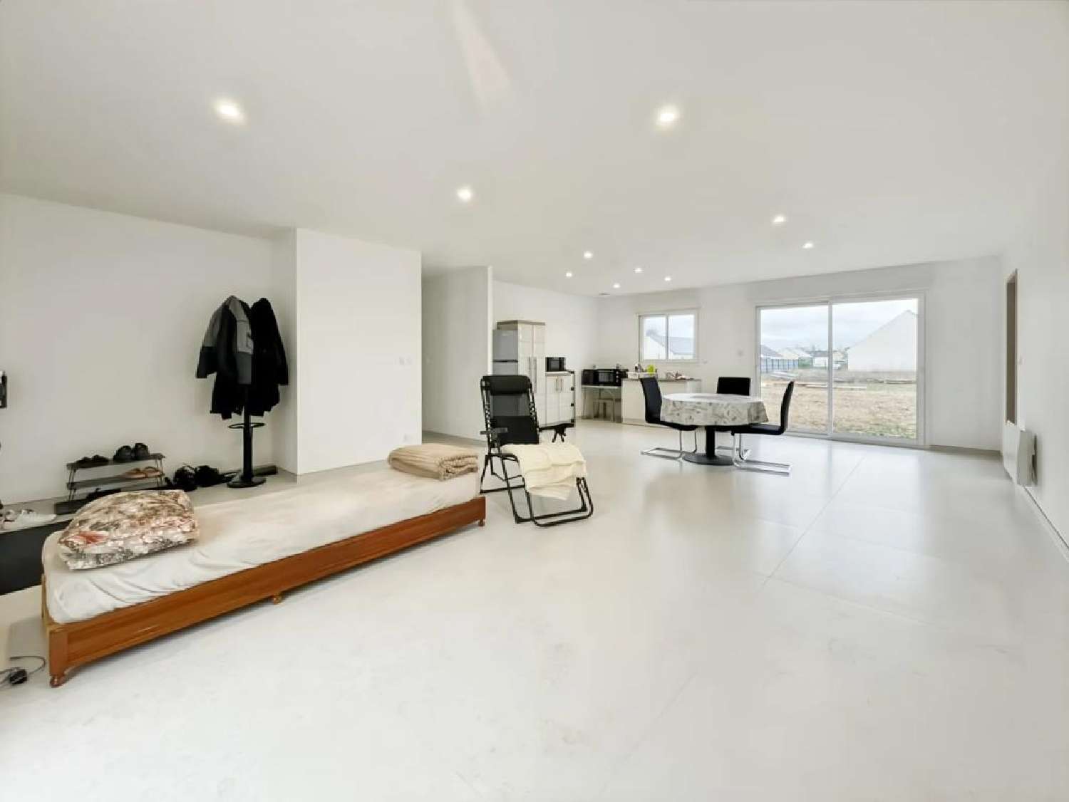 te koop huis Montcresson Loiret 1