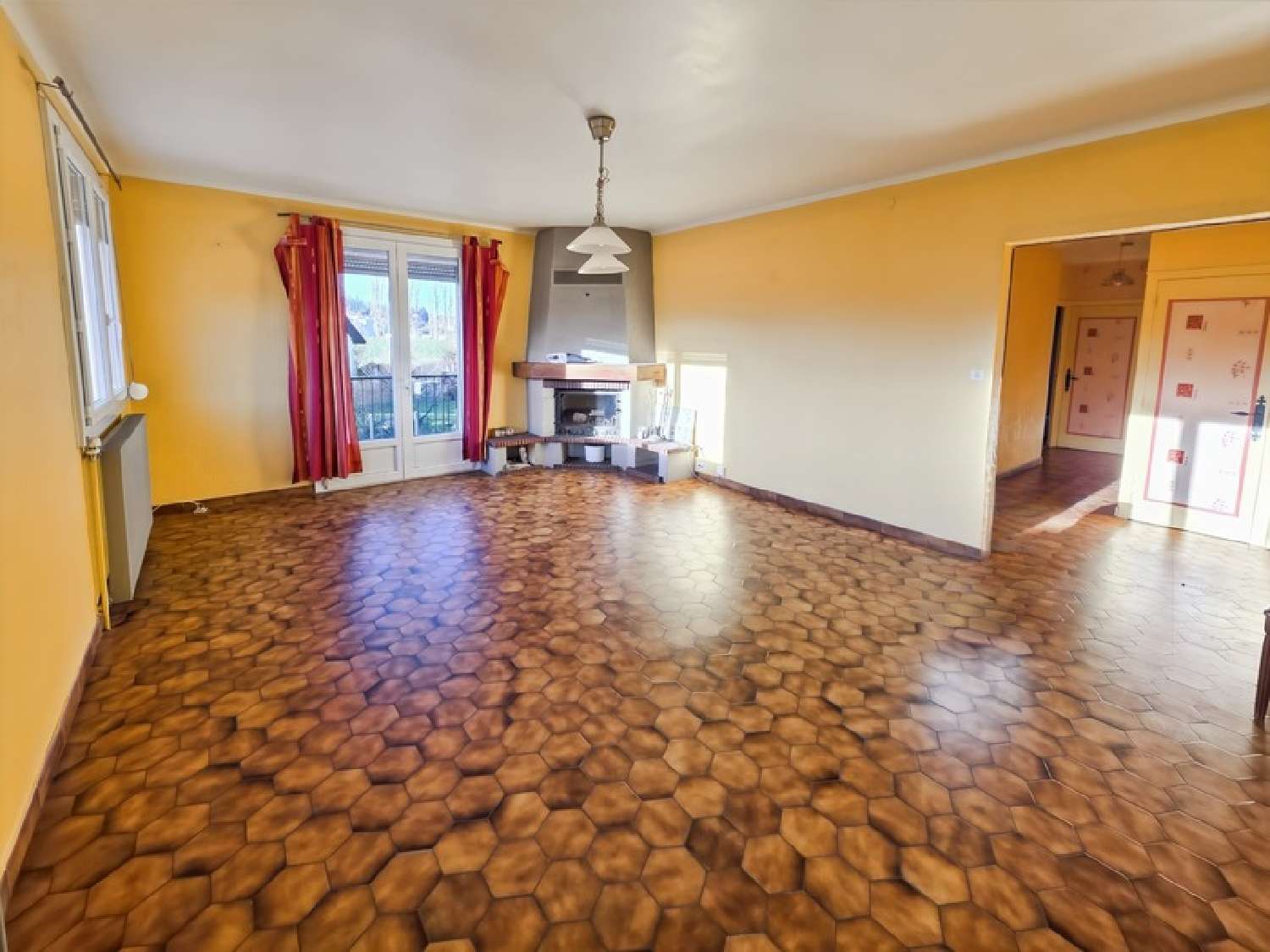  te koop huis Montmorot Jura 2