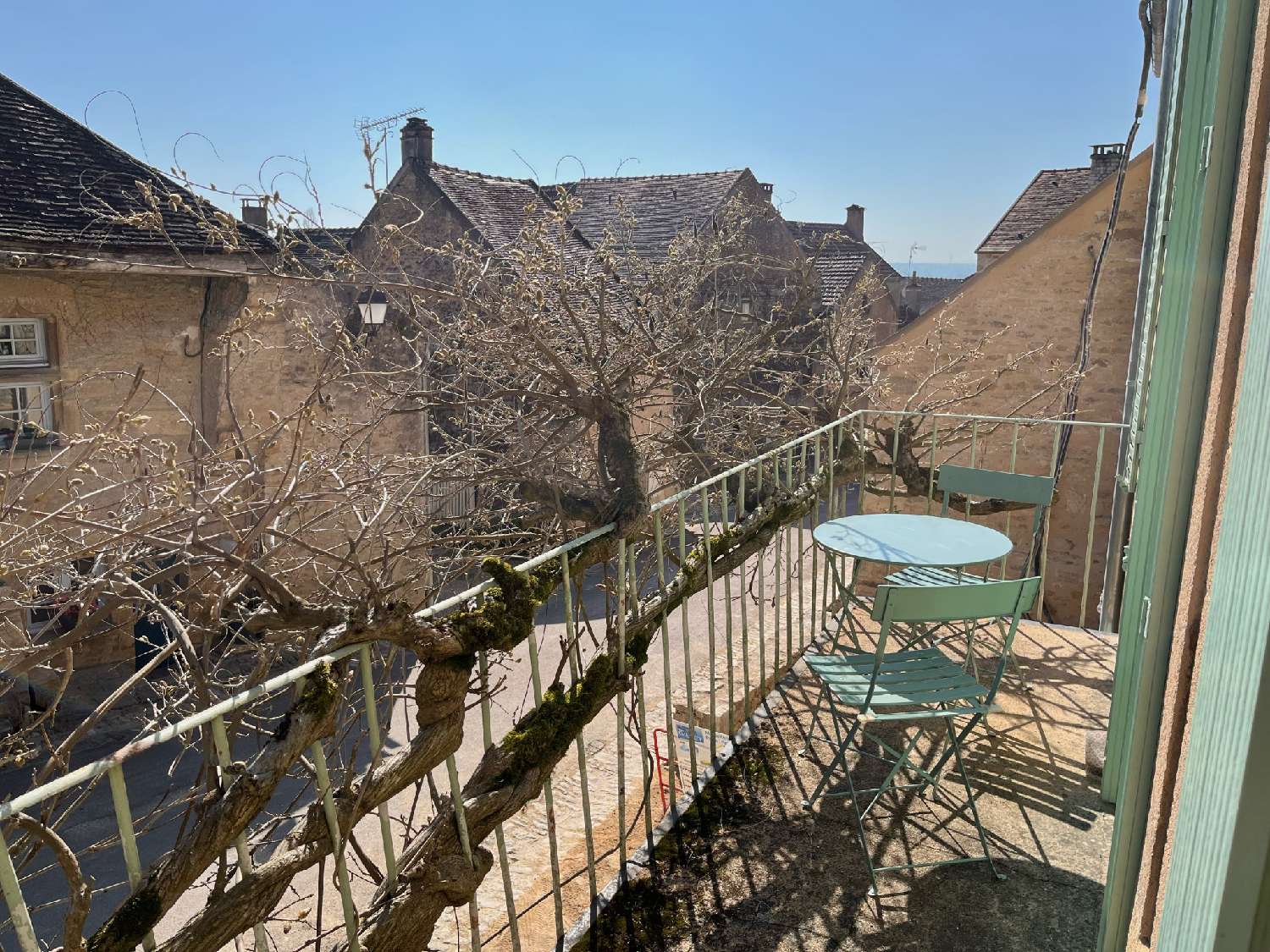 te koop huis Montréal Yonne 1