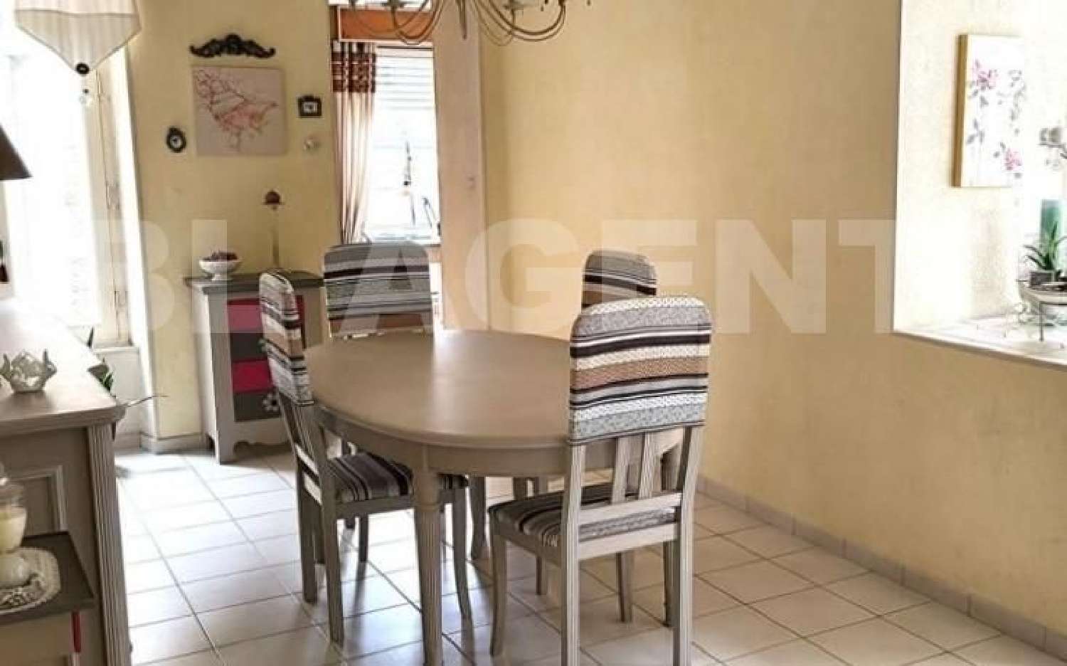 for sale house Montsûrs Mayenne 1