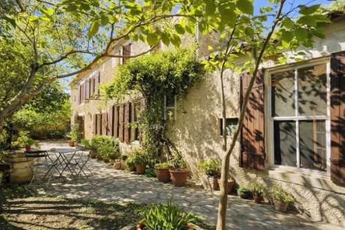 Mouriès Bouches-du-Rhône huis foto 7291810