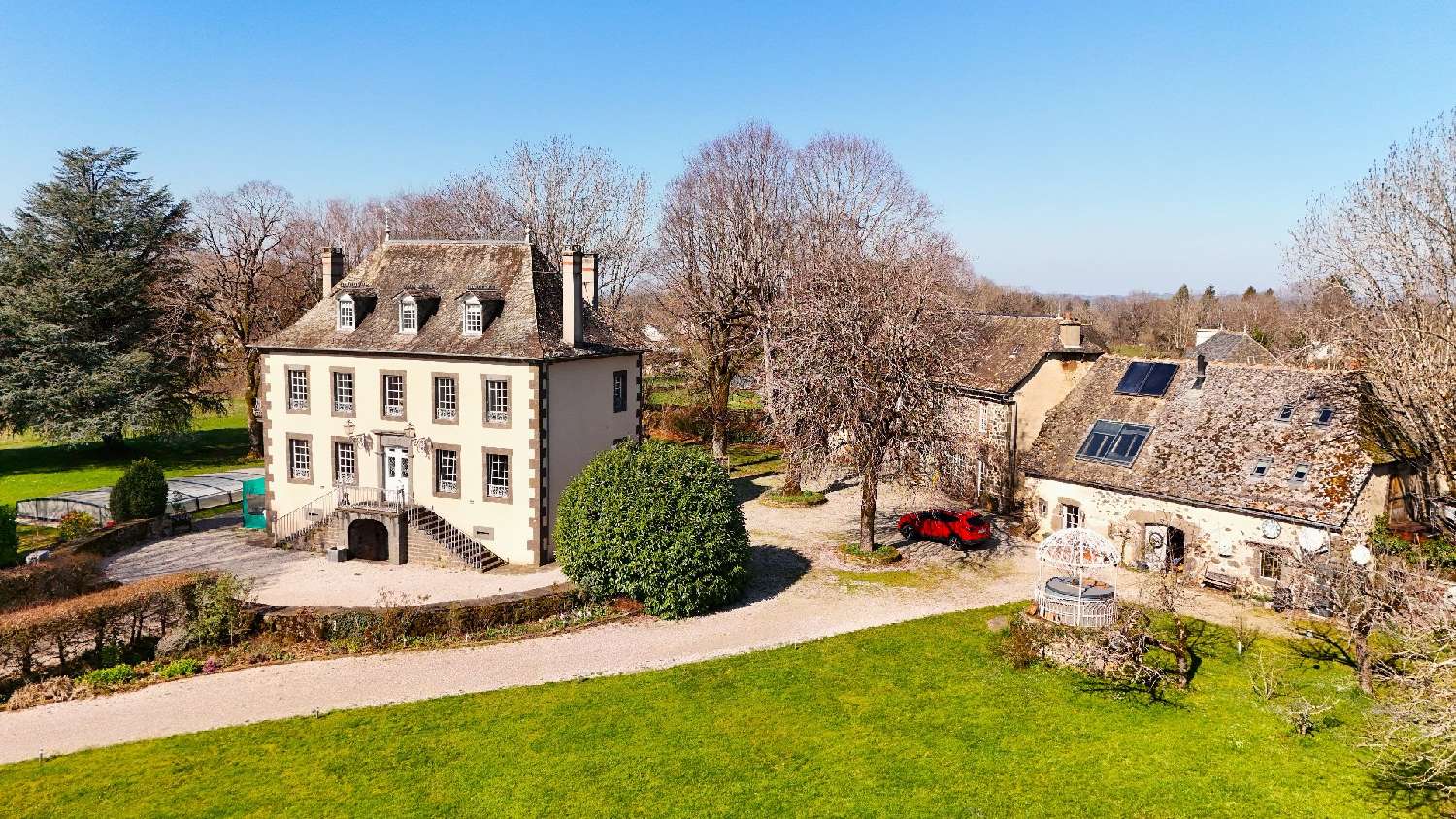  for sale house Mur-de-Barrez Aveyron 1