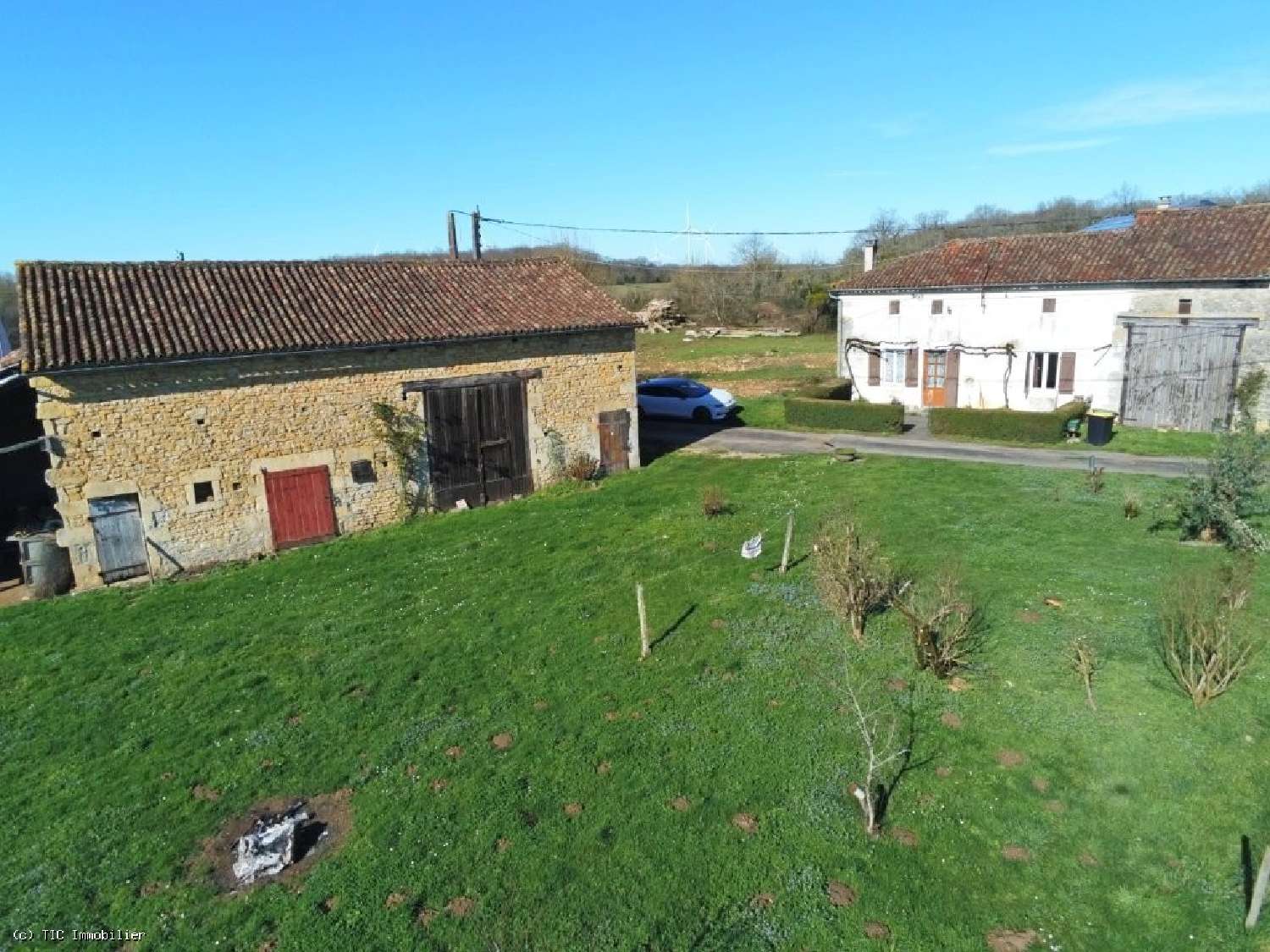  te koop huis Nanteuil-en-Vallée Charente 1