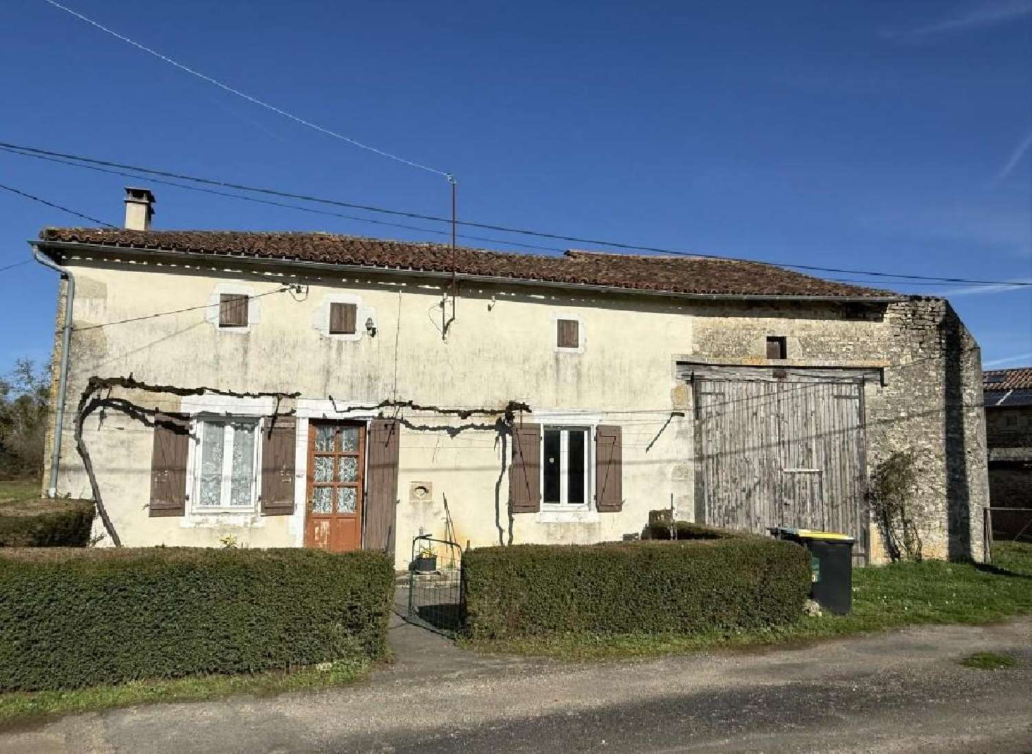  te koop huis Nanteuil-en-Vallée Charente 2