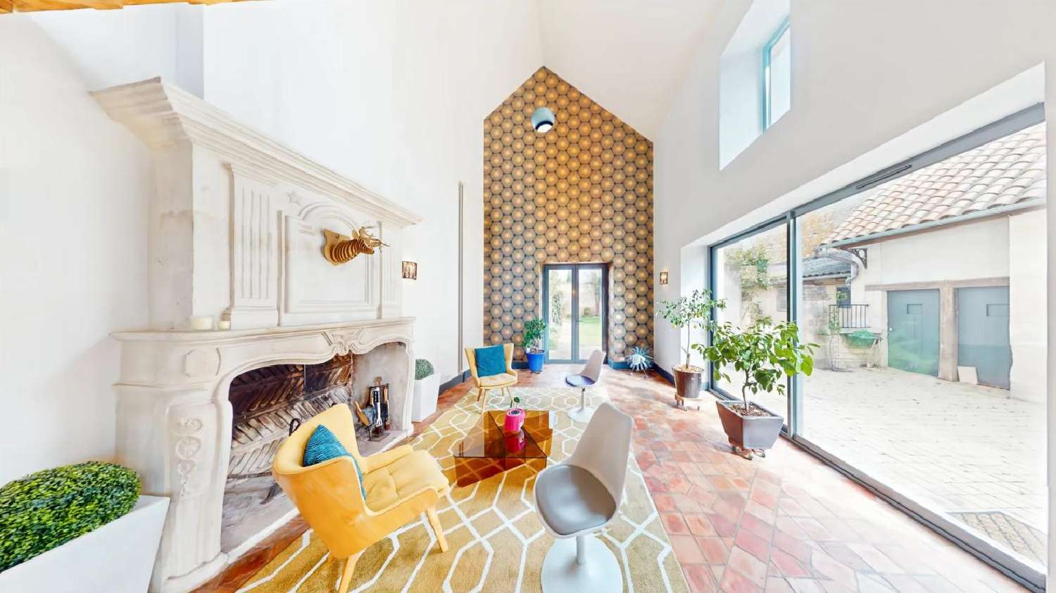  for sale house Neuville-De-Poitou Vienne 1