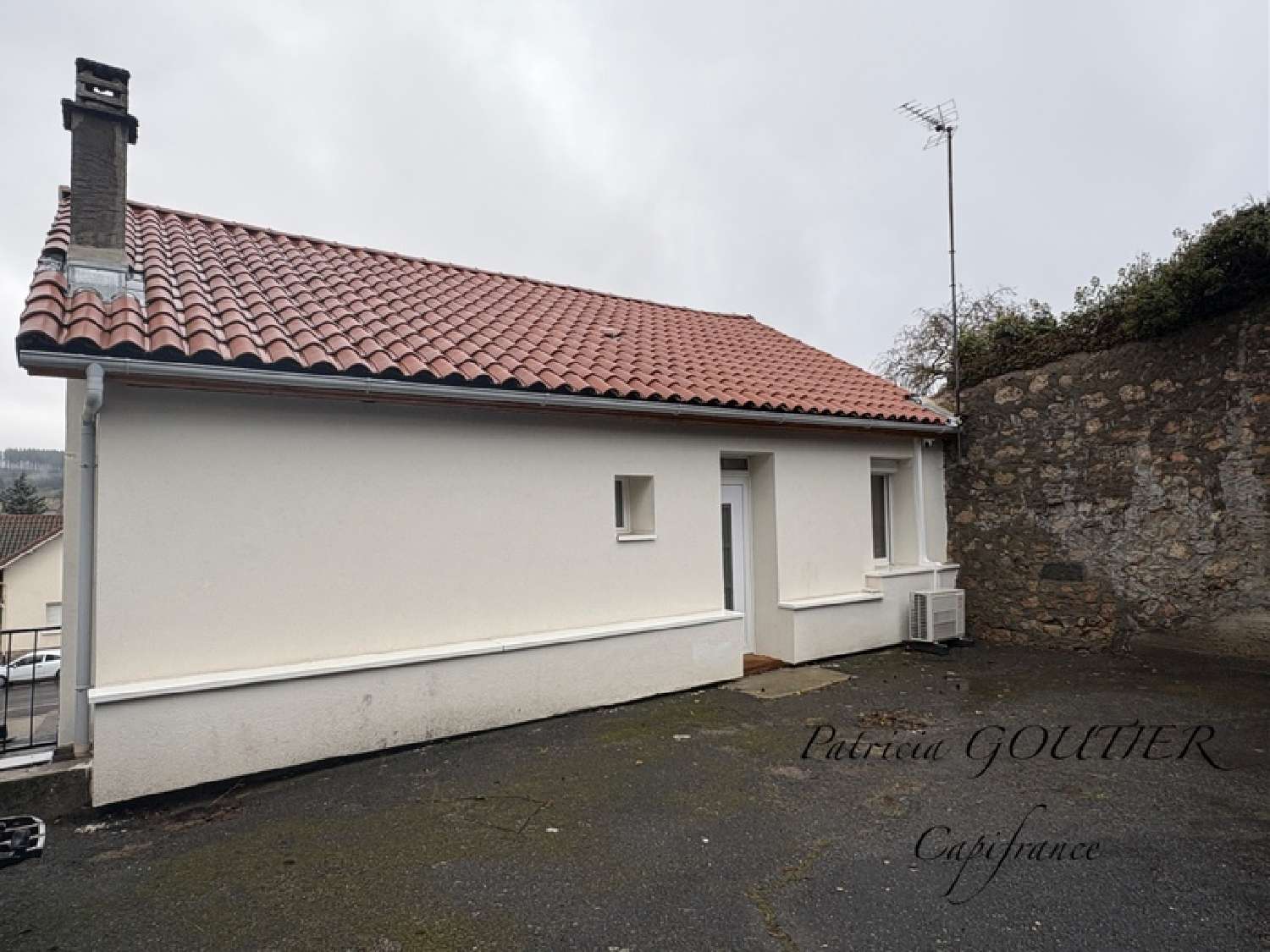  en venta casa Noirétable Loire 1