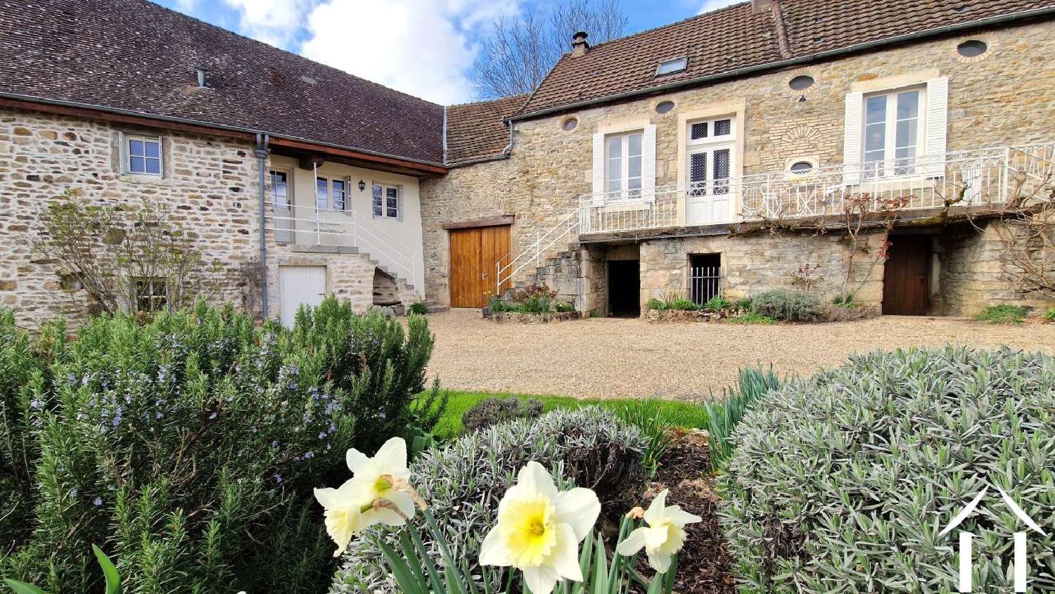  for sale house Nolay Côte-d'Or 1