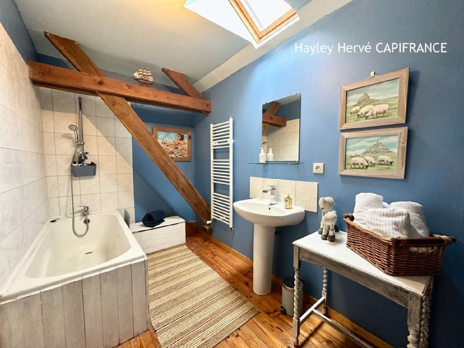  for sale house Percy Manche 8