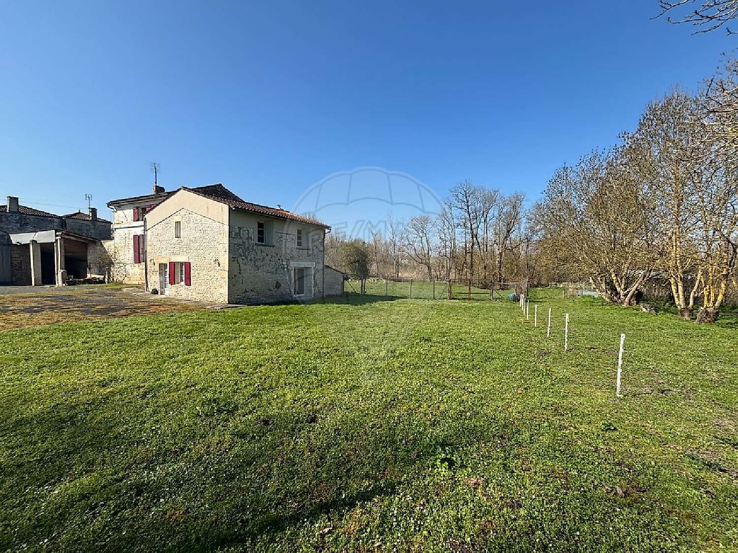  à vendre maison Pons Charente-Maritime 3