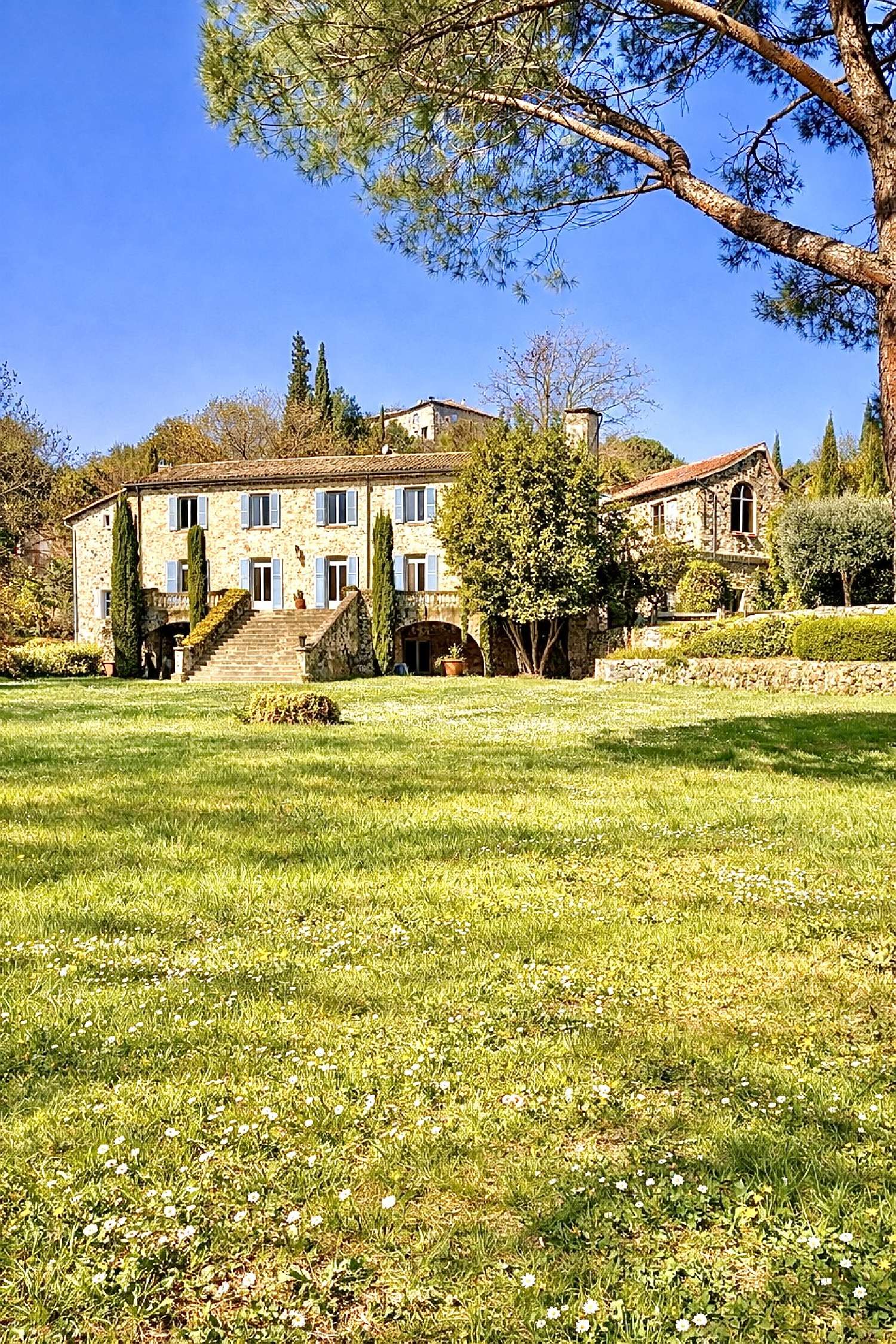 te koop huis Pont-de-Labeaume Ardèche 3
