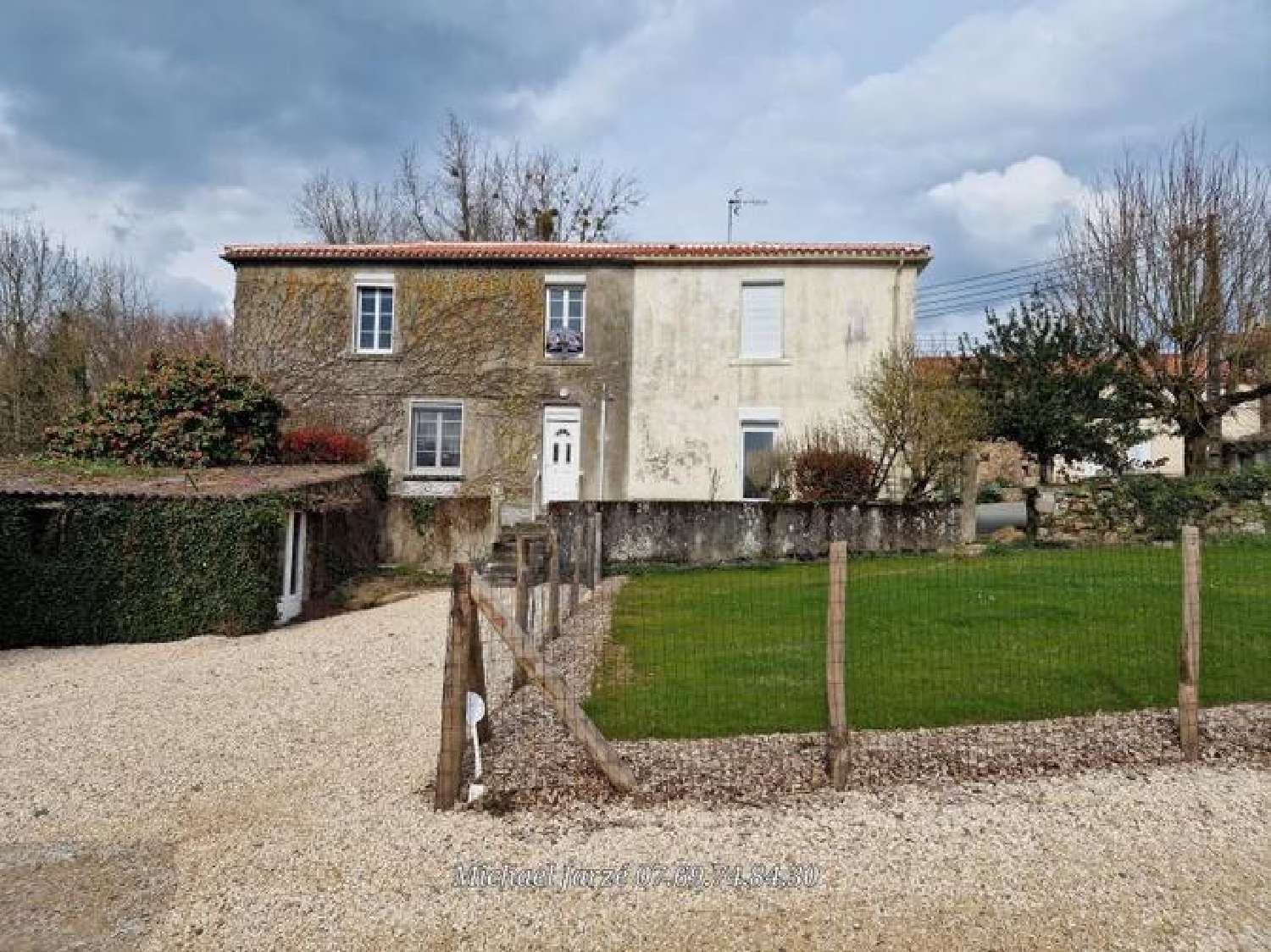  à vendre maison Pouzauges Vendée 1