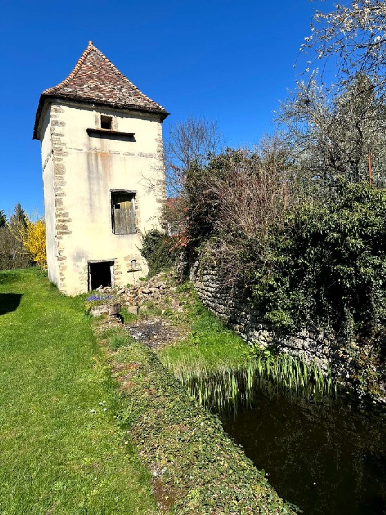 en venta casa Précy-sous-Thil Côte-d'Or 4