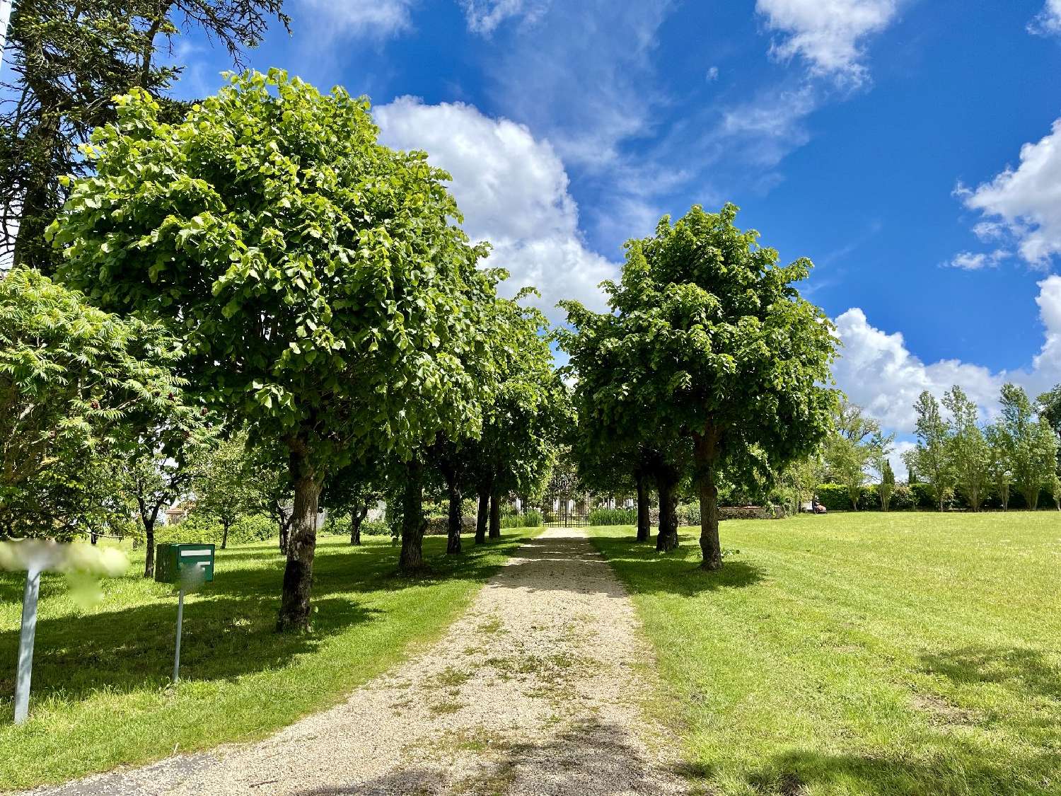  te koop huis Pressac Vienne 2