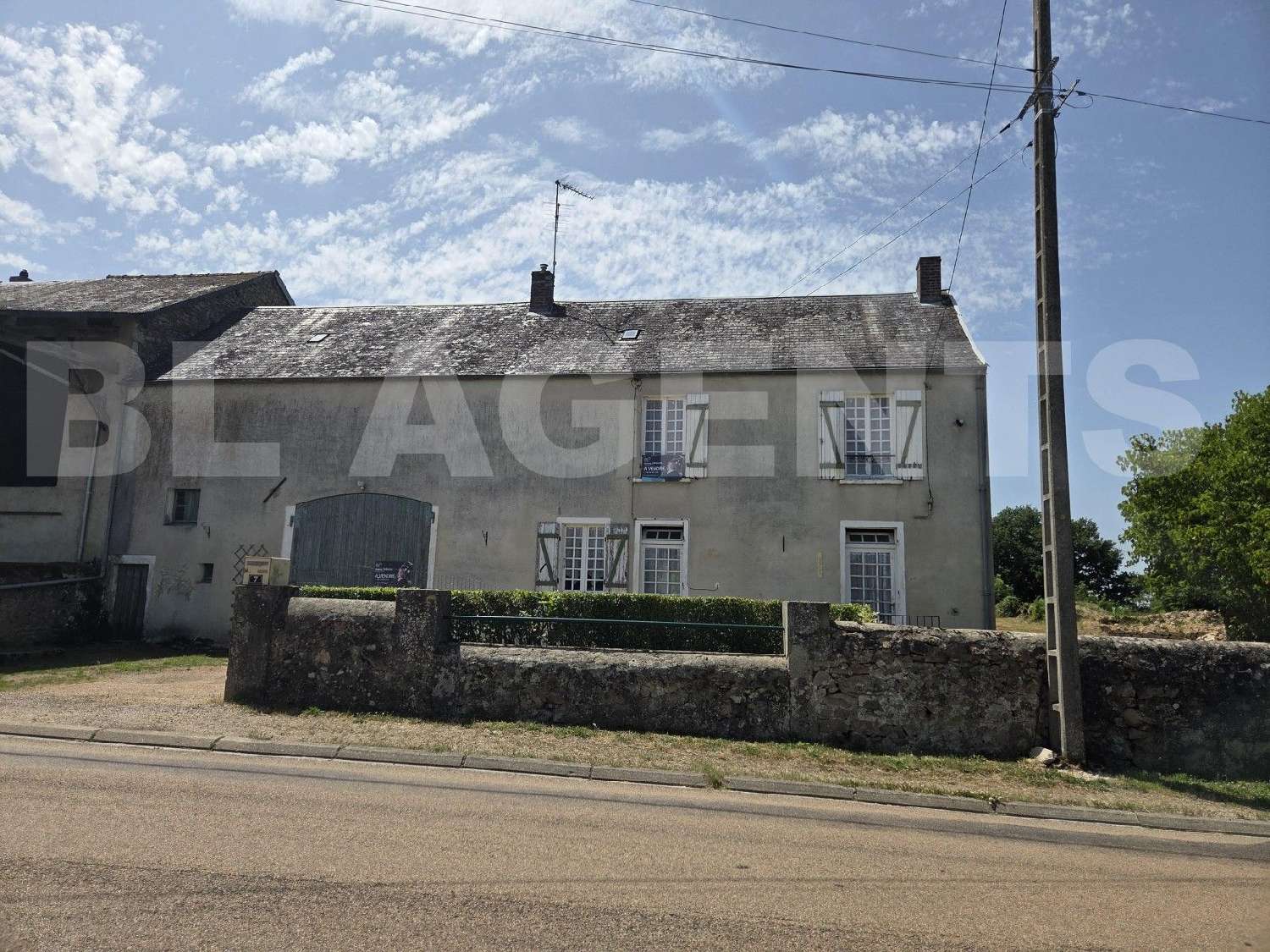  te koop huis Quarré-les-Tombes Yonne 1