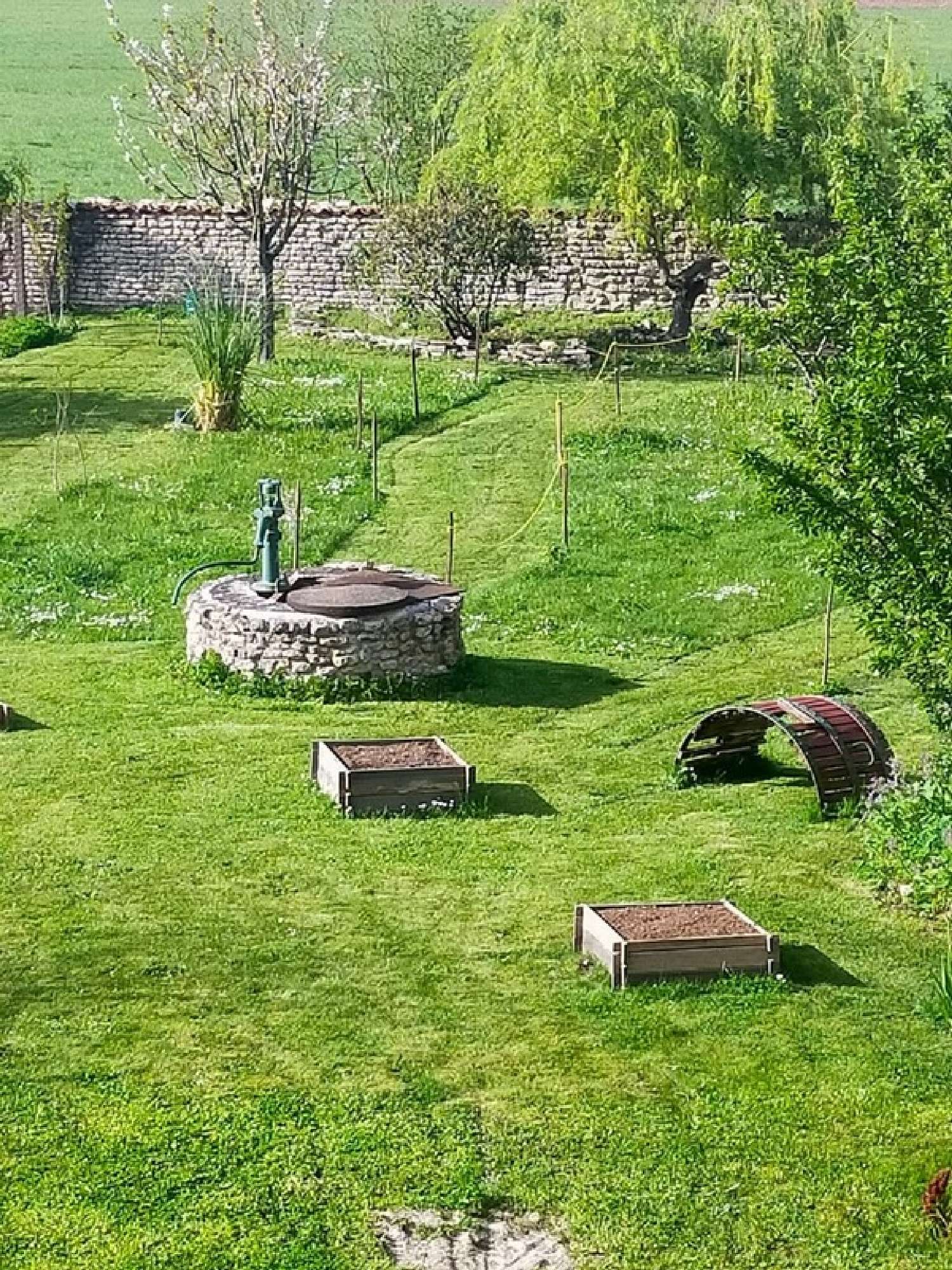 te koop huis Ranville-Breuillaud Charente 3