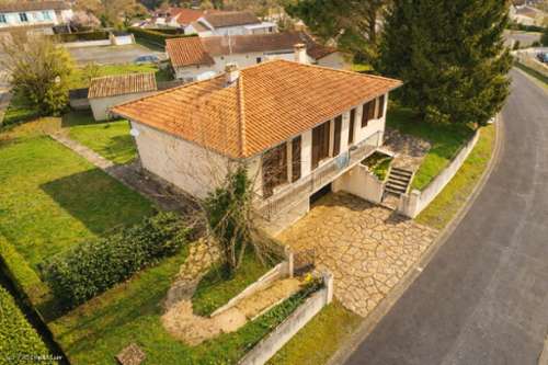 Ruffec Charente huis foto 7274443