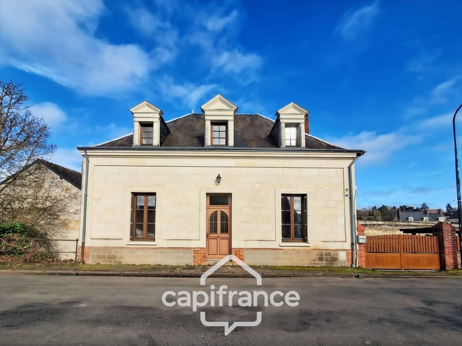  à vendre maison Ruillé-sur-Loir Sarthe 1