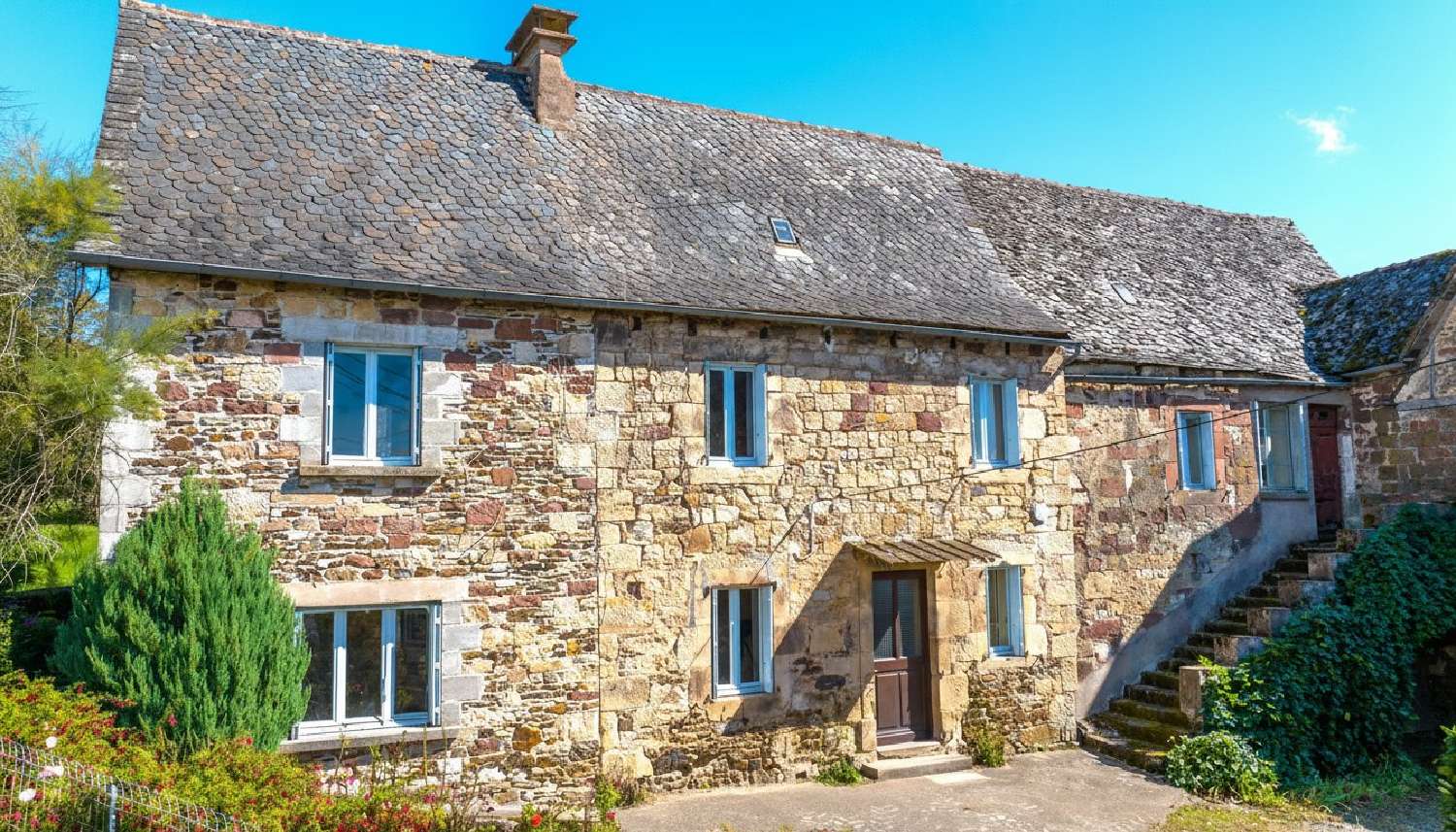  à vendre maison Saint-Cyprien-sur-Dourdou Aveyron 3