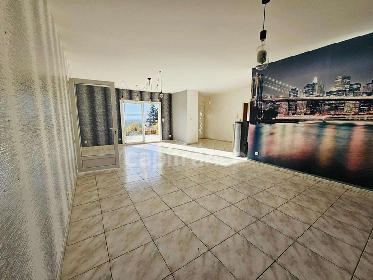 for sale house Saint-Cyr-les-Vignes Loire 5