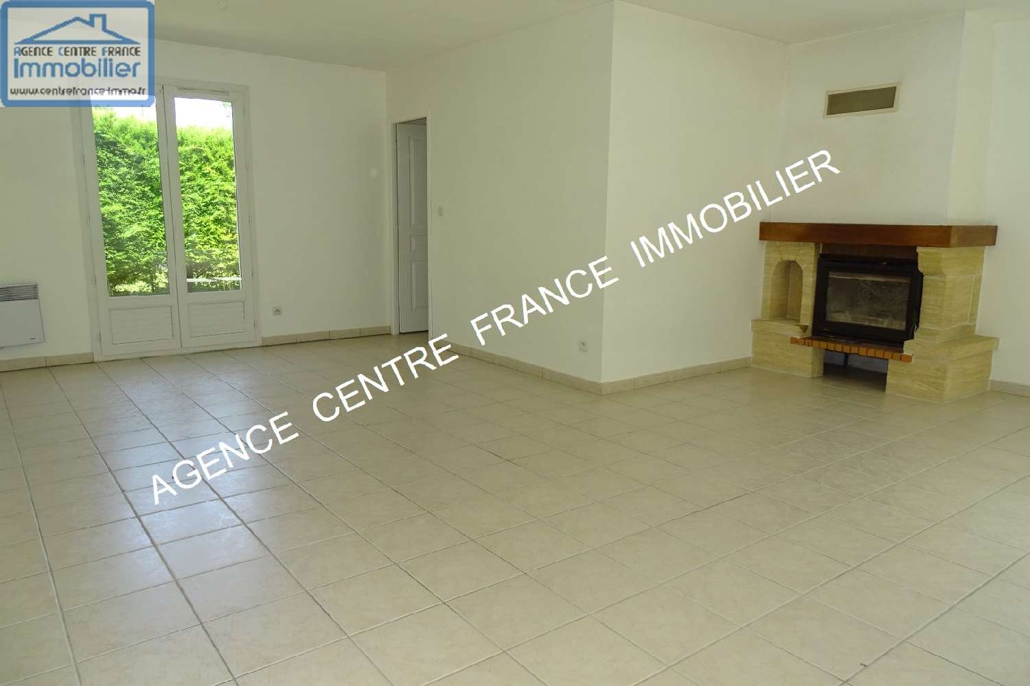  te koop huis Saint-Doulchard Cher 2