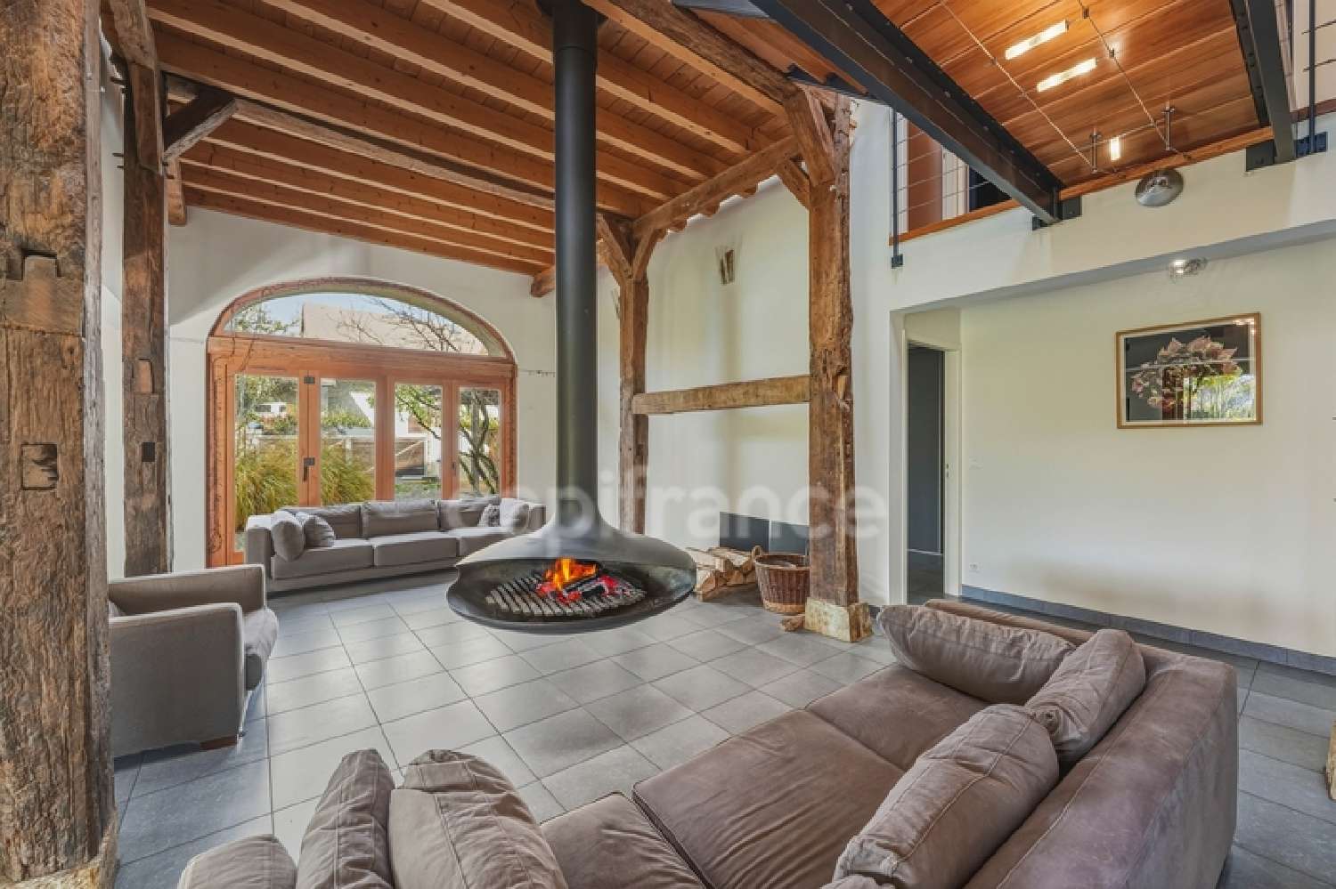  for sale house Saint-Genis-Pouilly Ain 1