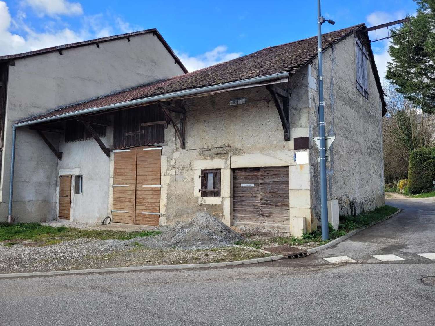  te koop huis Saint-Genis-Pouilly Ain 1