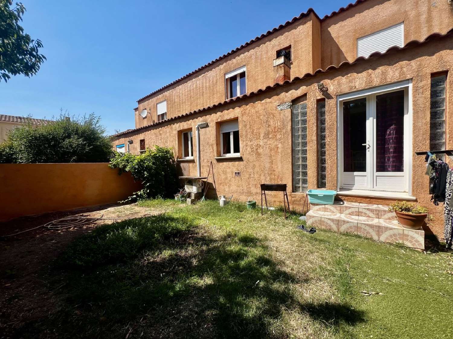  te koop huis Saint-Gilles Gard 1