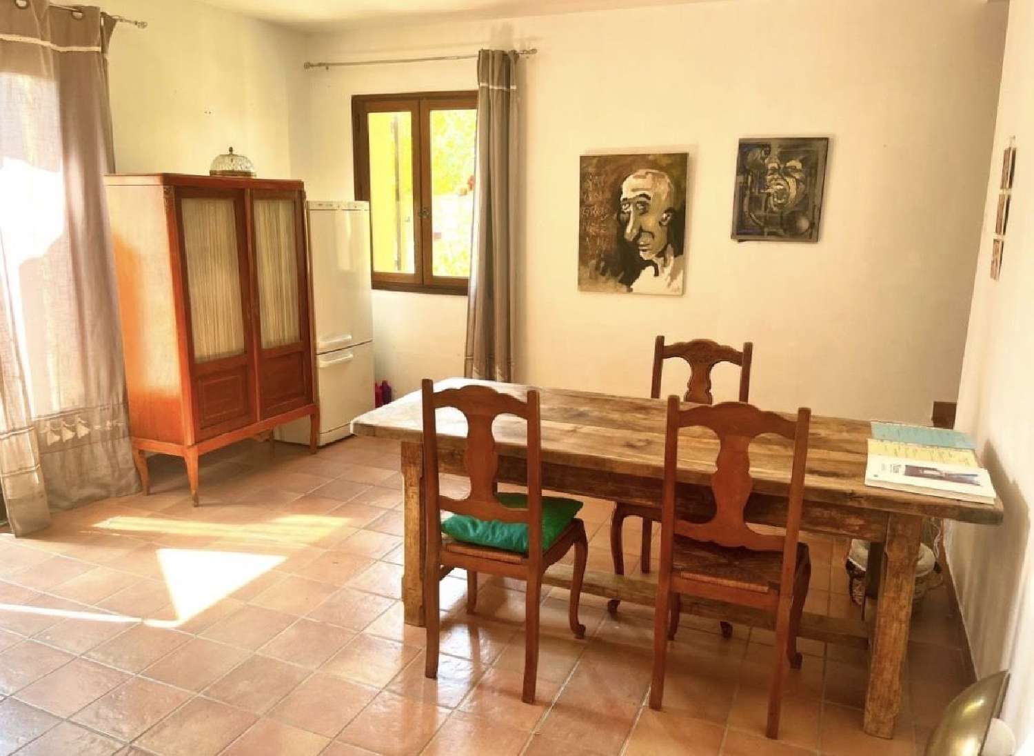  for sale house Saint-Gilles Gard 4