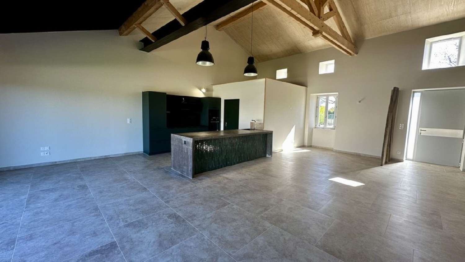  for sale house Saint-Hilaire Charente 2