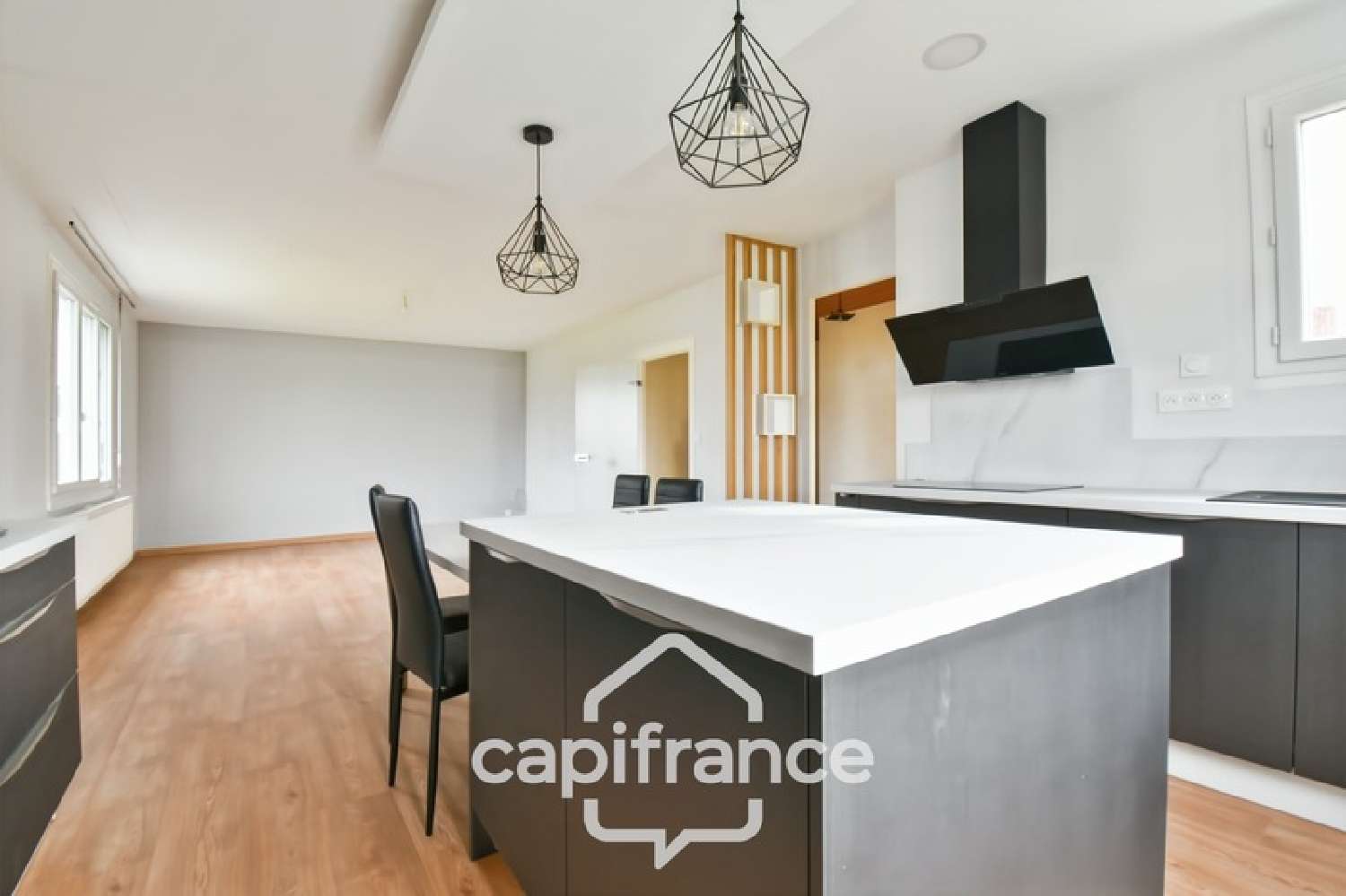 te koop huis Saint-Jean-d'Angély Charente-Maritime 7