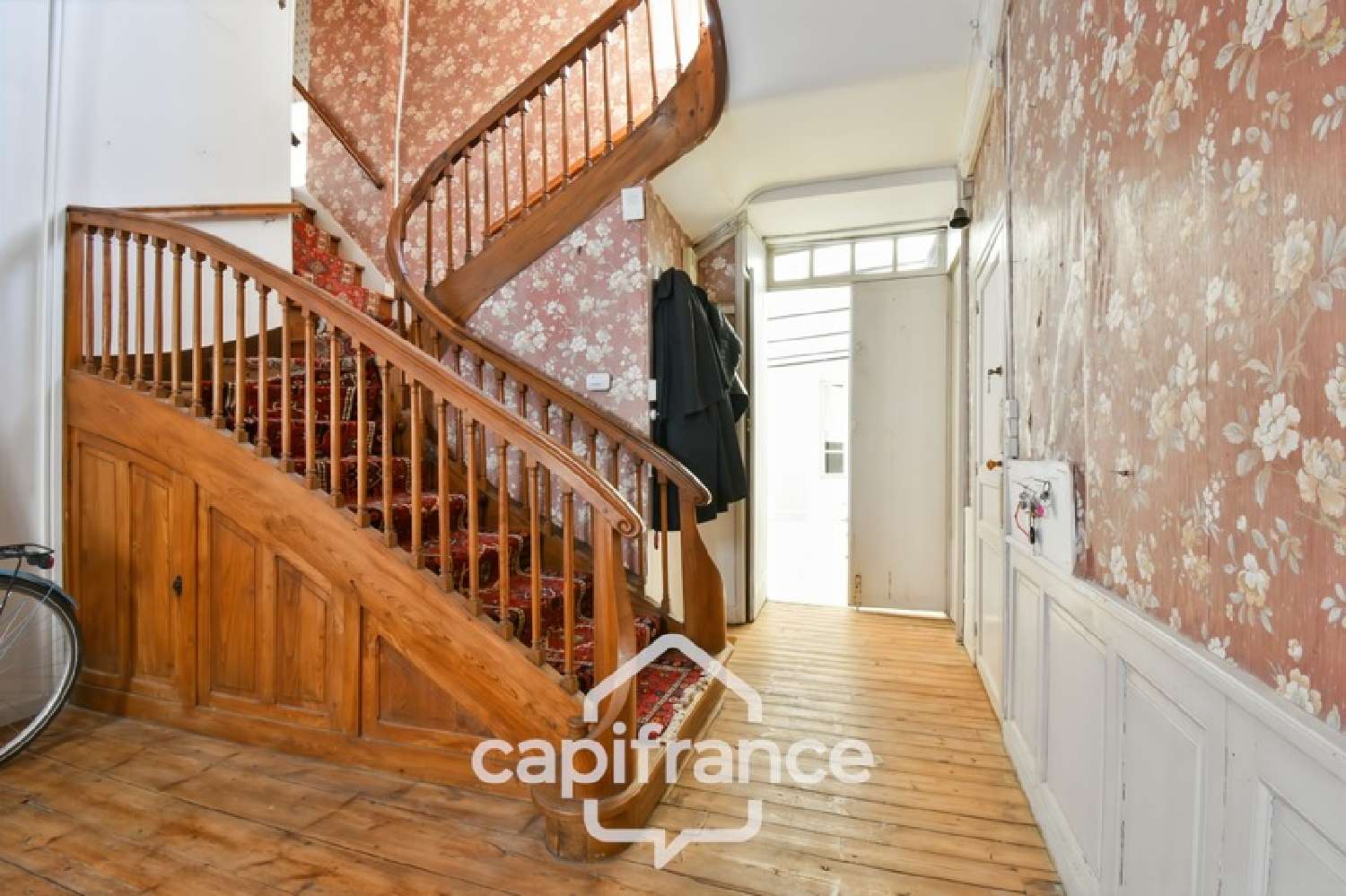 à vendre maison Saint-Jean-d'Angély Charente-Maritime 3