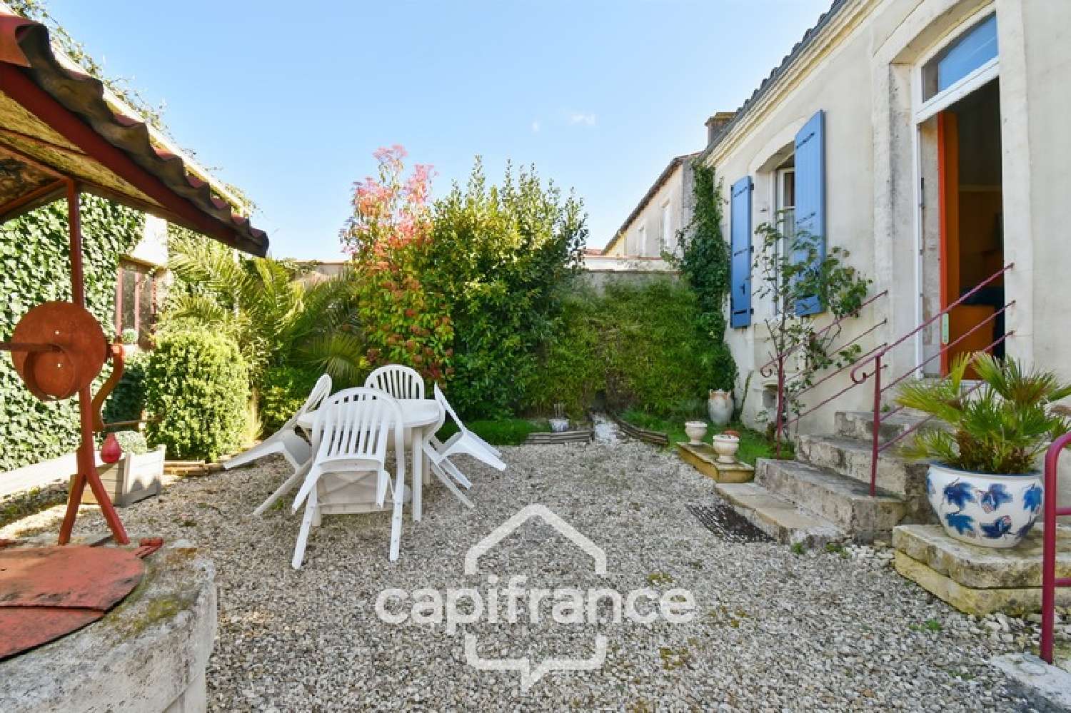  à vendre maison Saint-Jean-d'Angély Charente-Maritime 2
