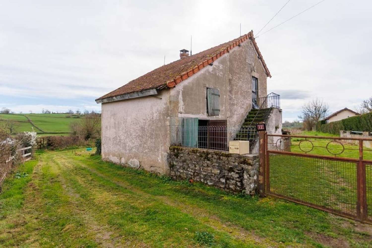 for sale house Saint-Laurent-en-Brionnais Saône-et-Loire 8