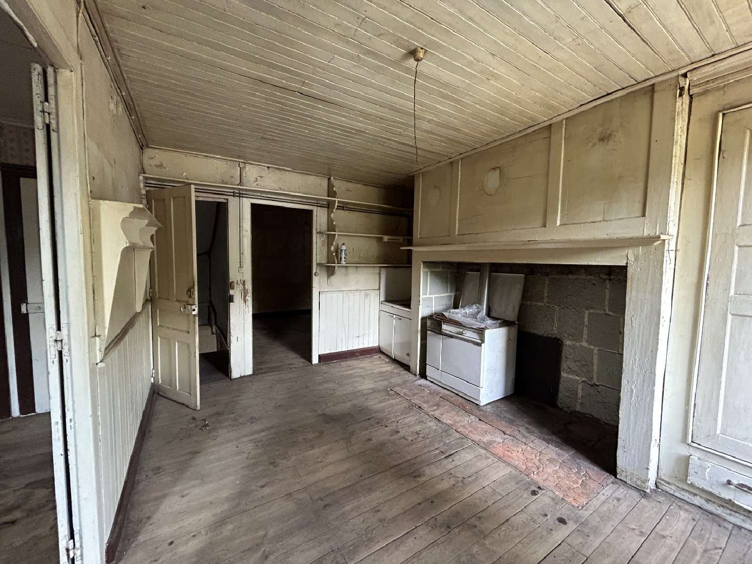 for sale house Saint-Martin-Valmeroux Cantal 7