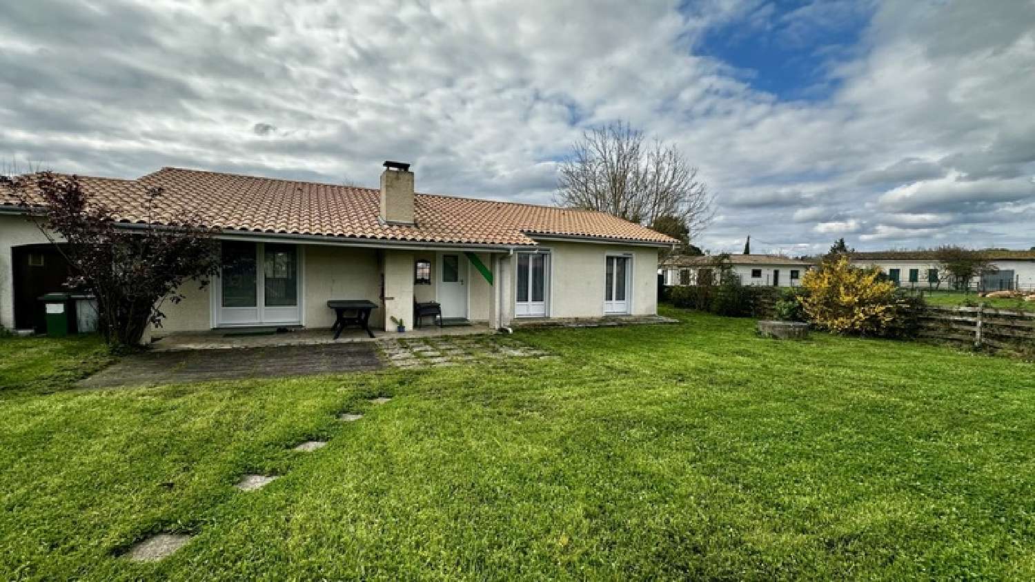  for sale house Saint-Médard-en-Jalles Gironde 8