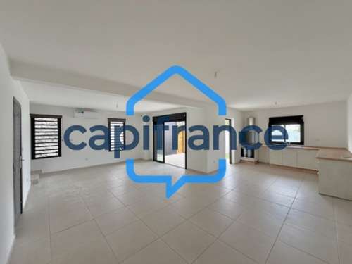 Saint-Pierre La Réunion huis foto 7279420