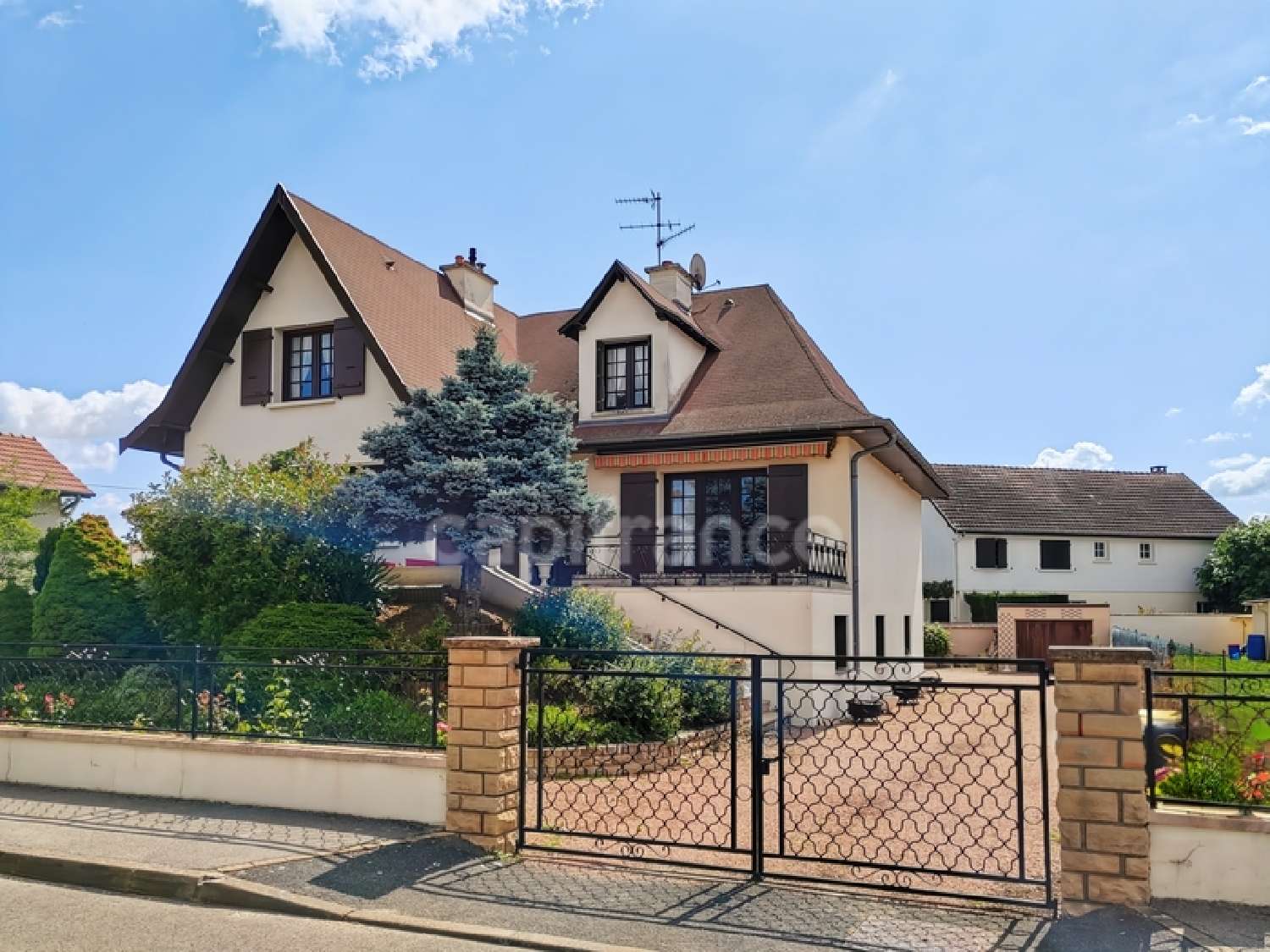 for sale house Saint-Rémy Saône-et-Loire 1