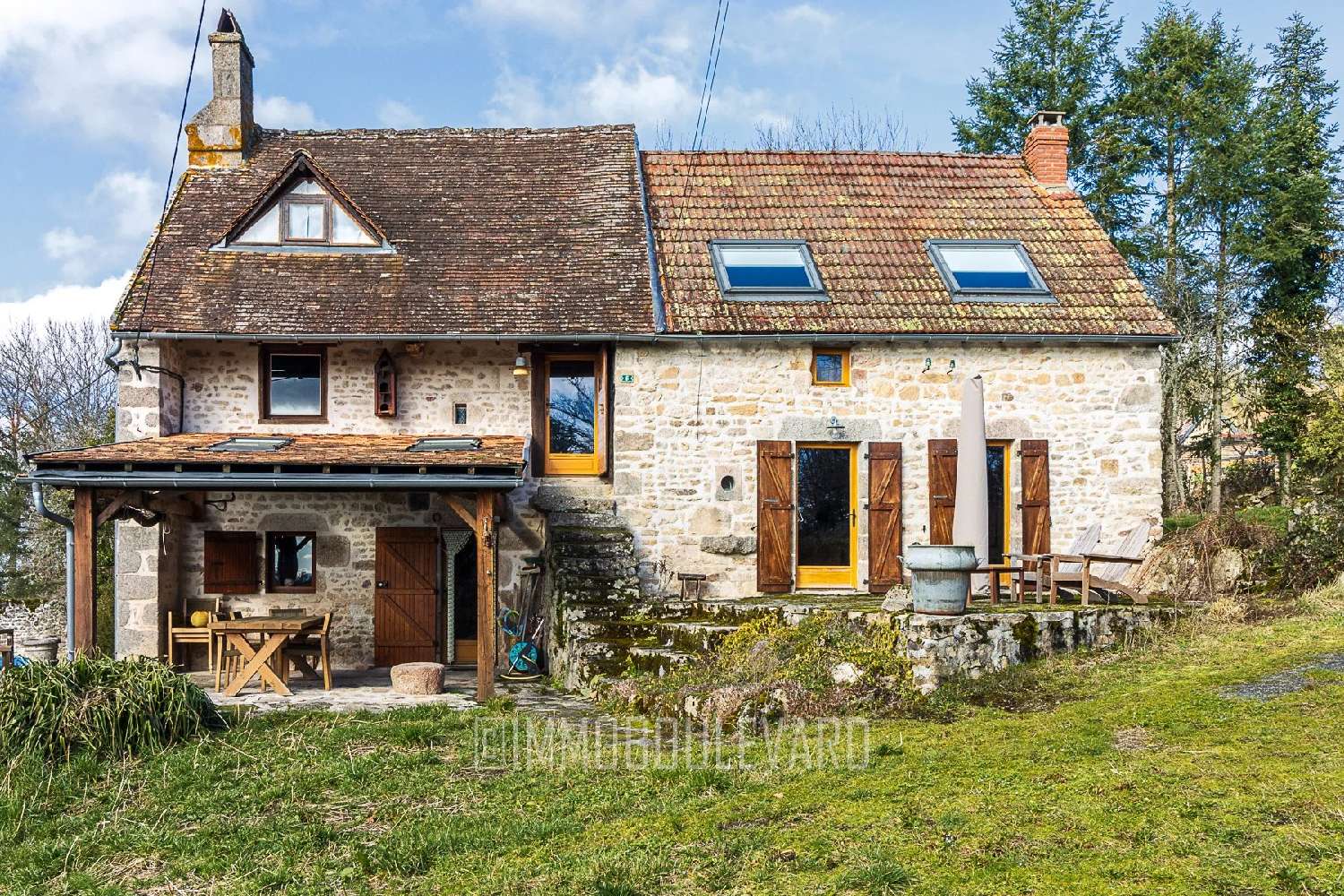  te koop huis Saint-Silvain-sous-Toulx Creuse 2