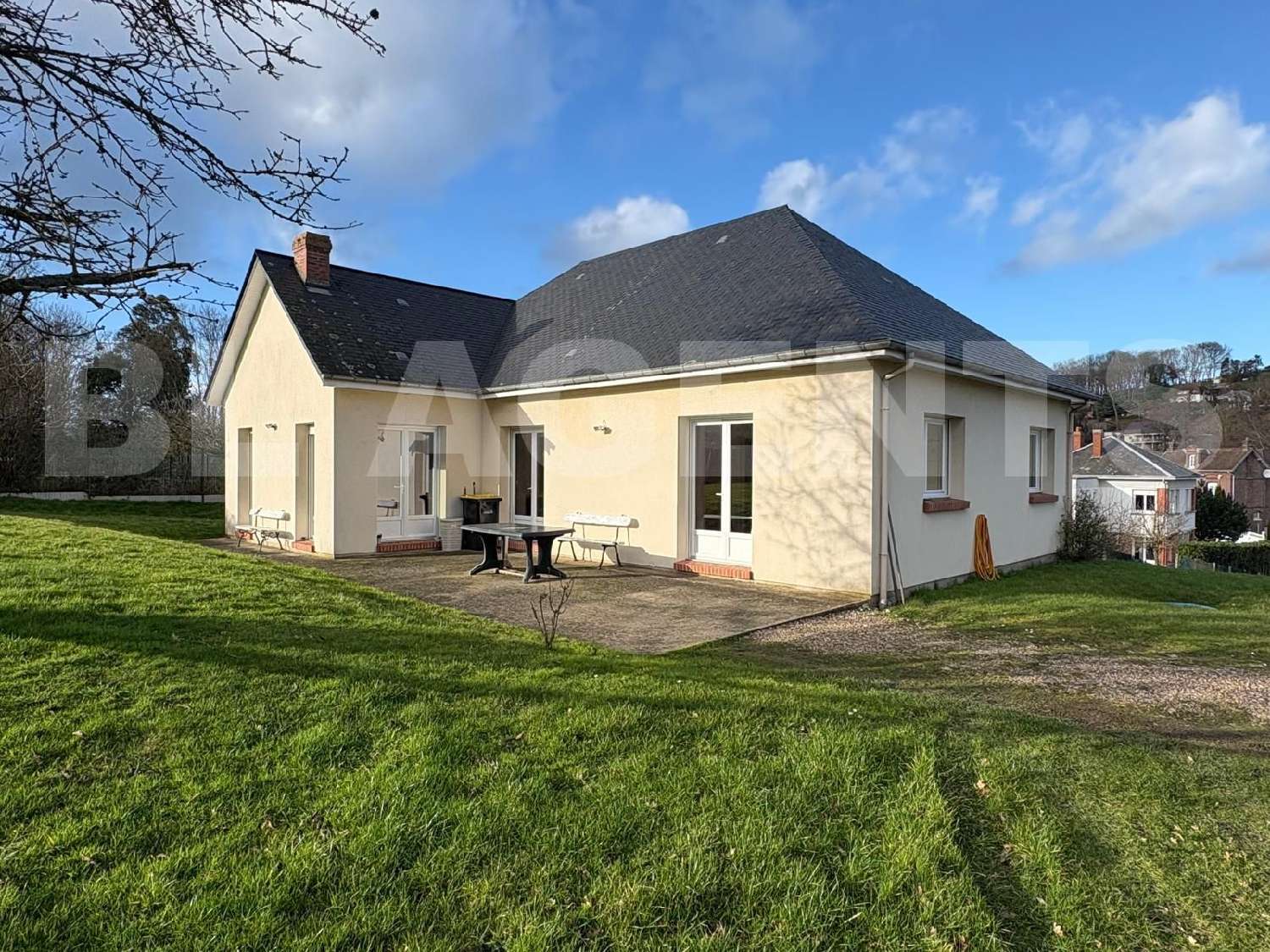  à vendre maison Saint-Valéry-en-Caux Seine-Maritime 1