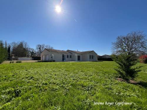 Sainte-Éanne Deux-Sèvres Haus Bild 7297398