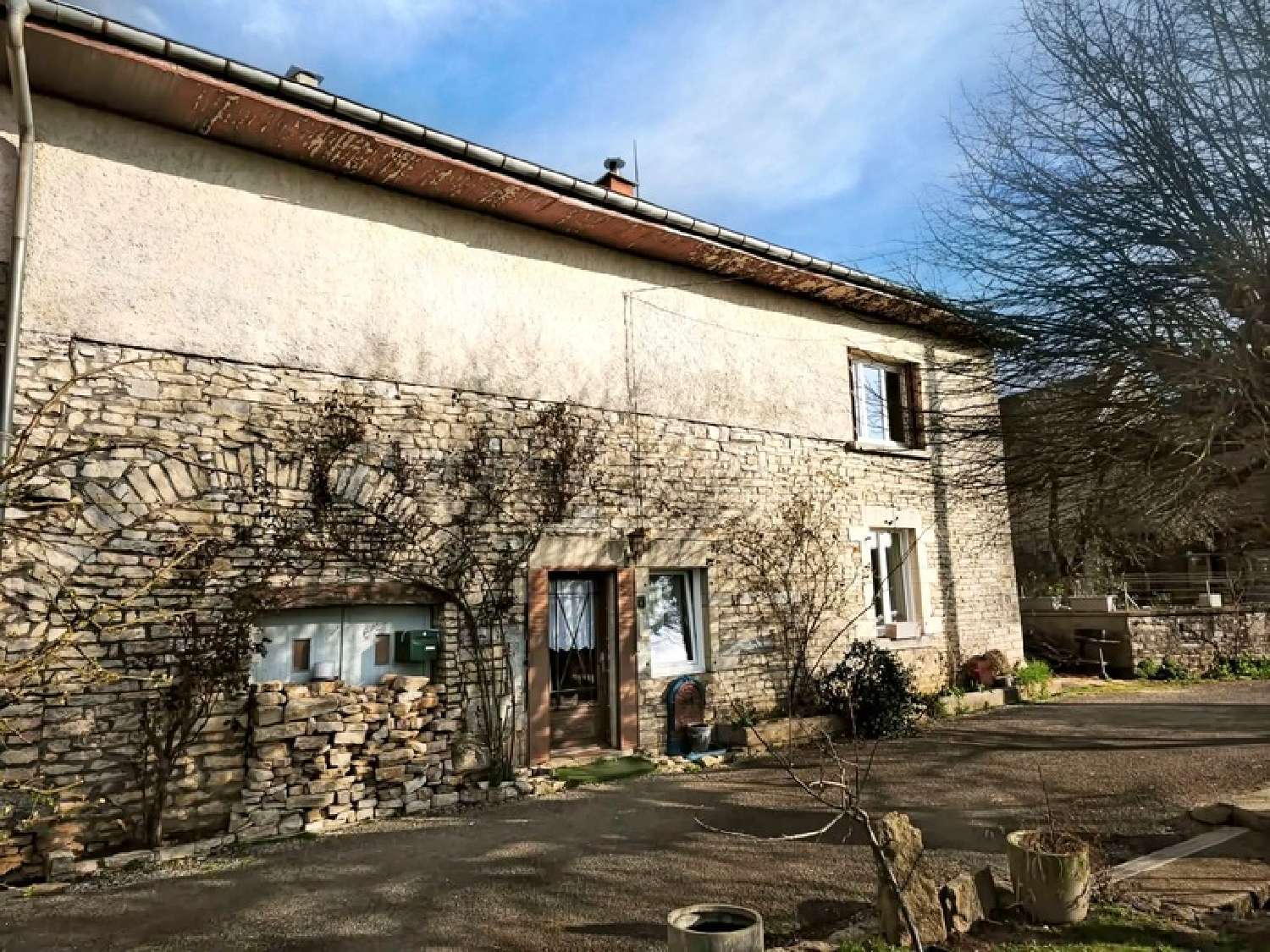  kaufen Haus Saligney Jura 1