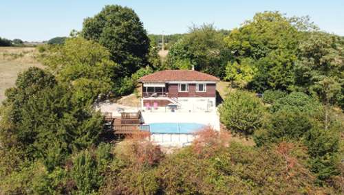 Salles-Lavalette Charente huis foto 7278649