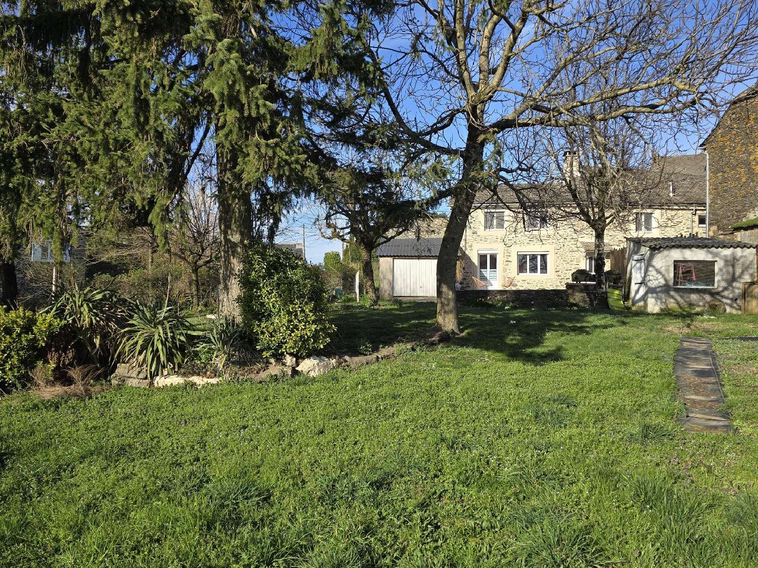  à vendre maison Salmiech Aveyron 3
