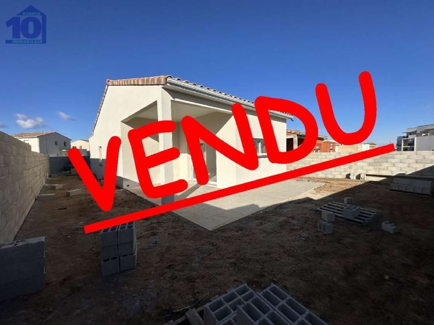  for sale house Sauvian Hérault 1